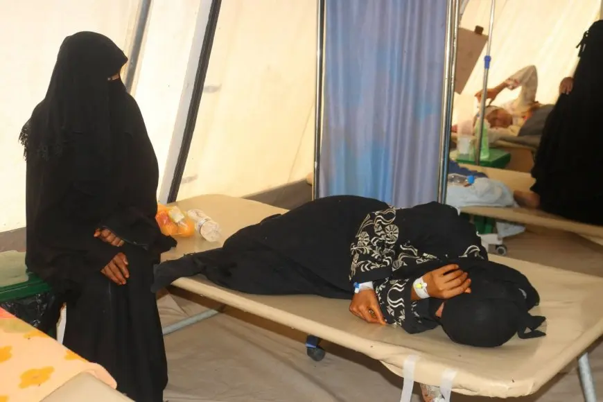 86 حالة كوليرا في تعز اليمنية خلال يومين تزامنا مع تكدس النفايات