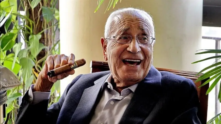 نقيب الصحفيين: إرث محمد حسنين هيكل سيظل حاضرا في الصحافة المصرية والعربية