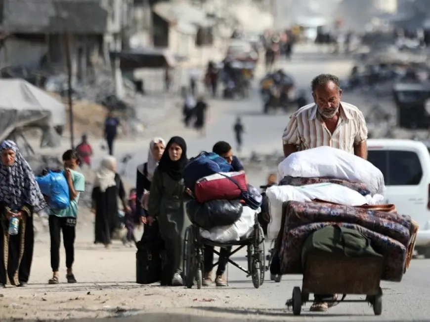 الأونروا: فلسطينية تبلغ أكثر من 100 عام تنزح قسرا إلى جنوب غزة