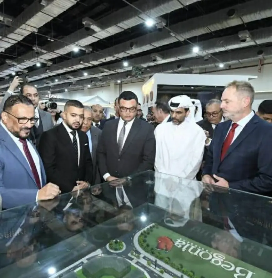 وزير الإسكان: مصر توفر بيئة آمنة وجاذبة للاستثمارات العقارية