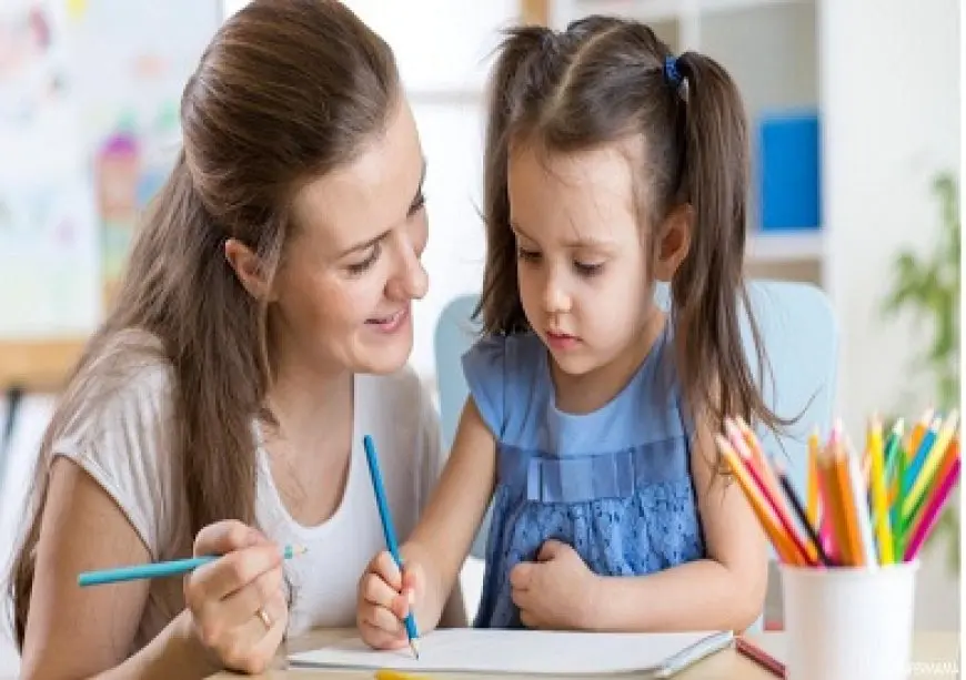 من الغناء إلى اللعب.. طرق مبتكرة تجعل المذاكرة ممتعة وفعّالة