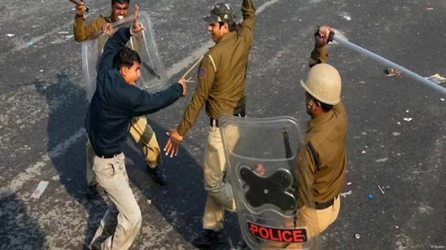 “سقوط قتلى ومصابين”.. اشتباكات عنيفة بين المحتجين والشرطة في الهند