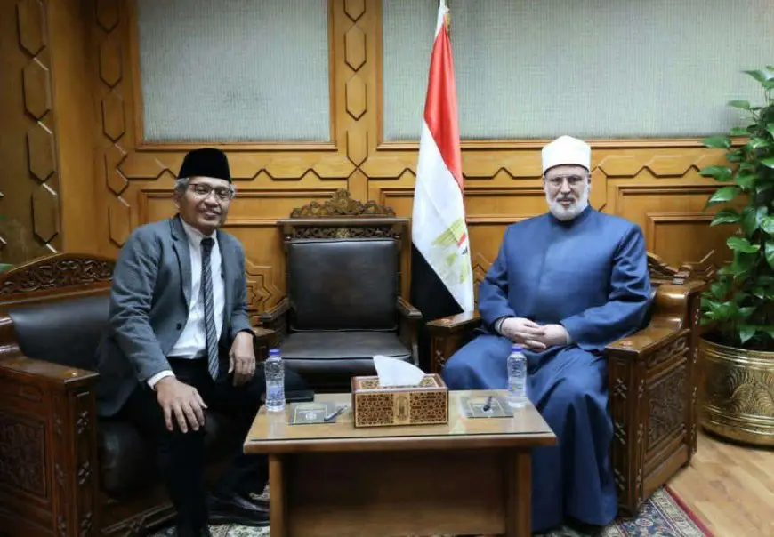 الضويني: شعب إندونيسيا له مكانة خاصة لدى الأزهر.. ولن نتوانى عن دعم طلابه