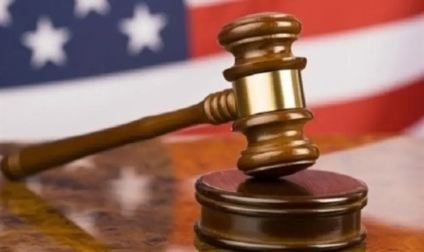 قاضية اتحادية ترفض إعادة تعيين ثمانية مفتشين سابقين أقالتهم إدارة ترامب