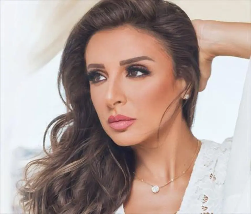 أنغام تُعيد الحنين العربي إلى قاعة رويال ألبرت هول الملكية بعد عقود من غناء العندليب عبدالحليم حافظ