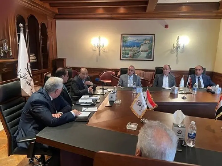 حزب الجبهة الوطنية: لن ننافس على جميع الدوائر.. والمشاورات مع القائمة الوطنية مستمرة
