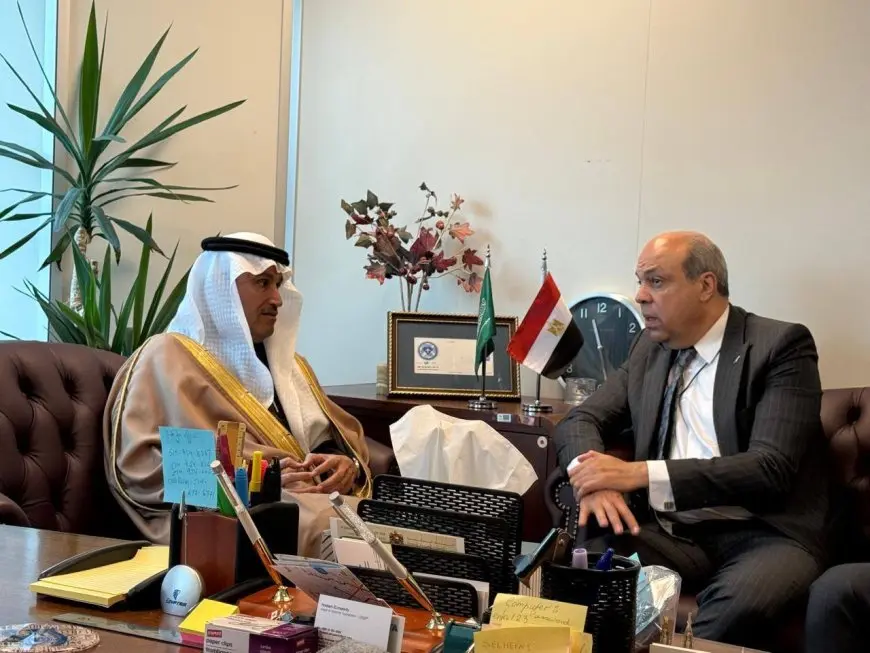 مصر والسعودية تبحثان تعزيز التعاون في الطيران المدني وتنسيق المواقف داخل الإيكاو