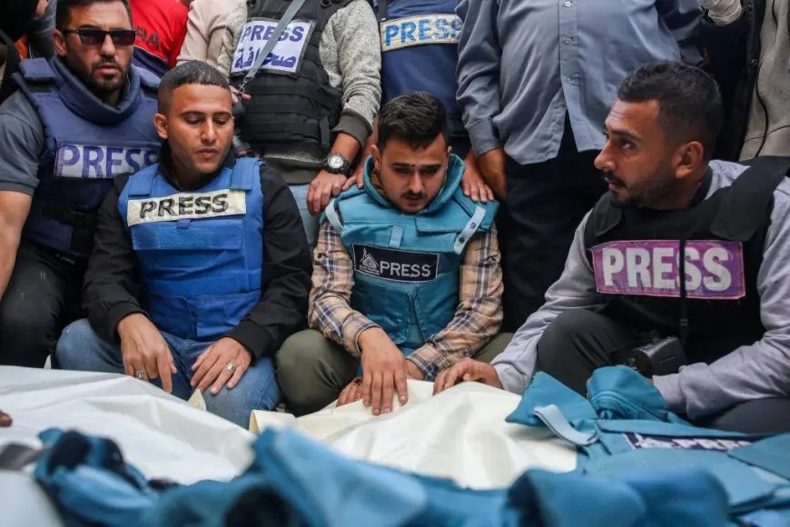 حكومة غزة: استهداف إسرائيل للصحفيين يهدف لتغييب الشاهد على جرائمها